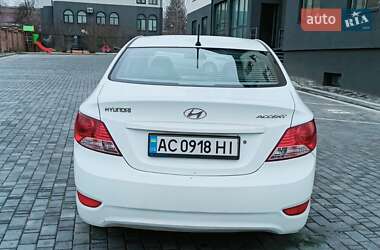 Седан Hyundai Accent 2013 в Луцке