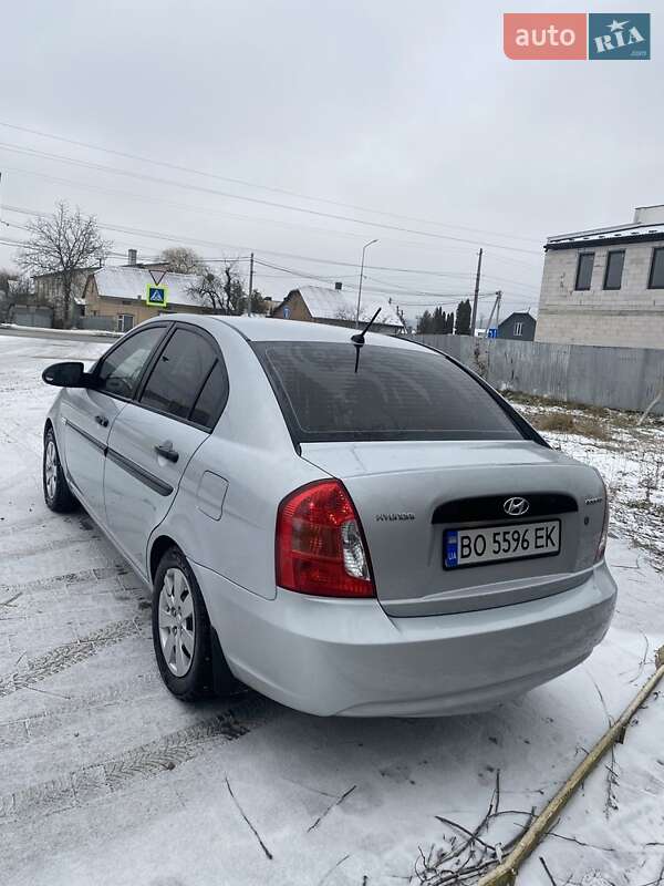Седан Hyundai Accent 2009 в Бережанах