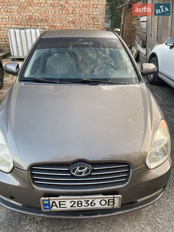 Hyundai Accent 2008