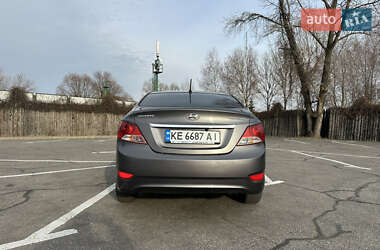 Седан Hyundai Accent 2011 в Днепре