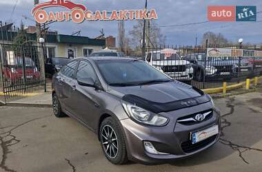 Hyundai Accent 2011 Hyundai Accent 2011