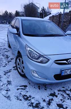 Седан Hyundai Accent 2011 в Львове