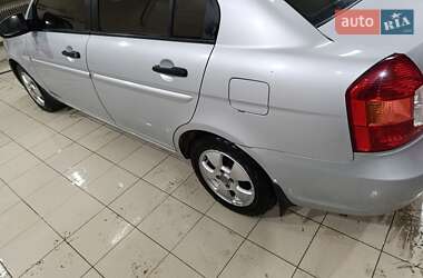 Седан Hyundai Accent 2008 в Славянске