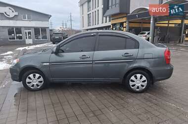 Hyundai Accent 2008