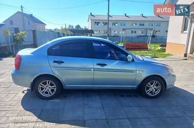 Седан Hyundai Accent 2007 в Микуличах