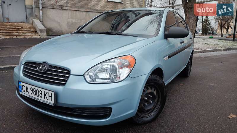 Седан Hyundai Accent 2009 в Харькове