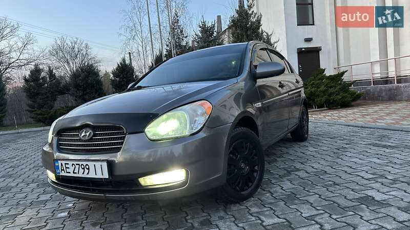 Седан Hyundai Accent 2008 в Павлограді