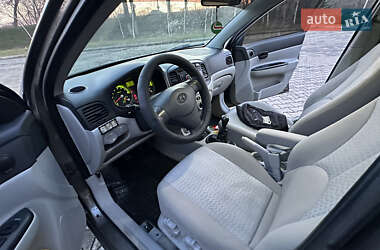 Седан Hyundai Accent 2008 в Павлограді