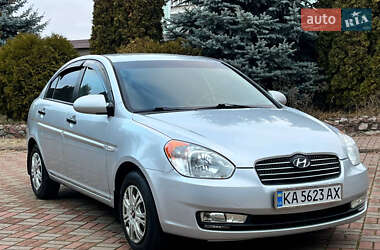 Седан Hyundai Accent 2008 в Прилуках