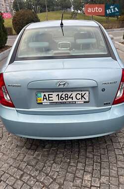 Седан Hyundai Accent 2008 в Днепре