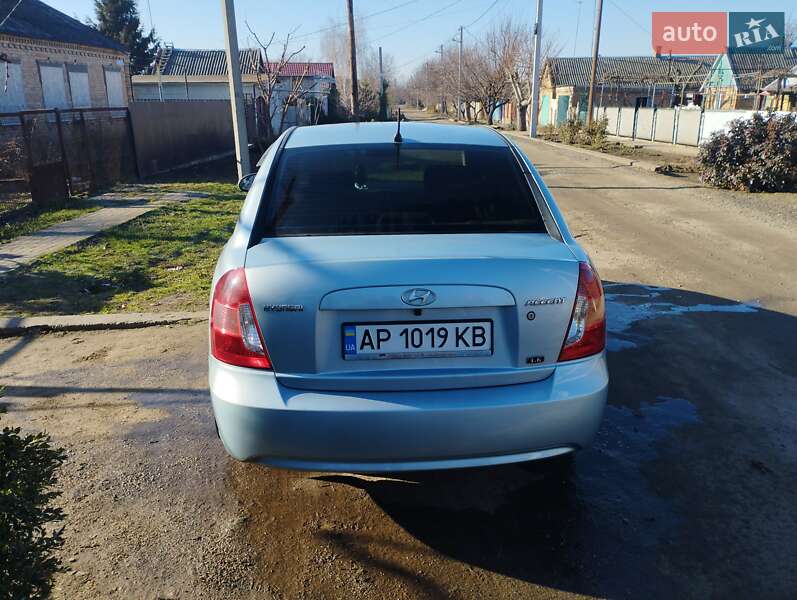 Седан Hyundai Accent 2008 в Нікополі