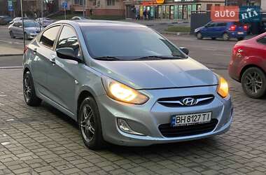 Седан Hyundai Accent 2011 в Одесі