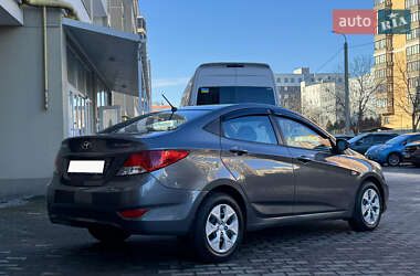 Седан Hyundai Accent 2012 в Хмельницькому