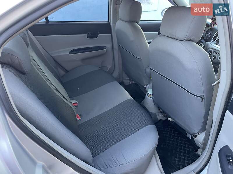 Седан Hyundai Accent 2006 в Миколаєві