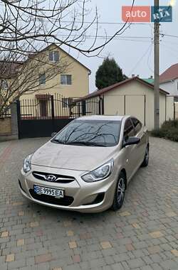 Седан Hyundai Accent 2013 в Одесі