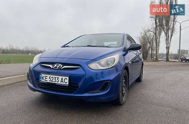 Hyundai Accent 2011