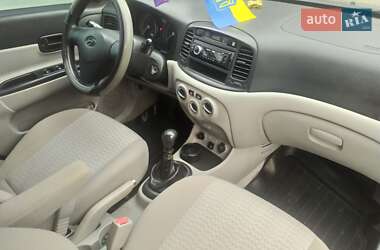 Седан Hyundai Accent 2008 в Славуті