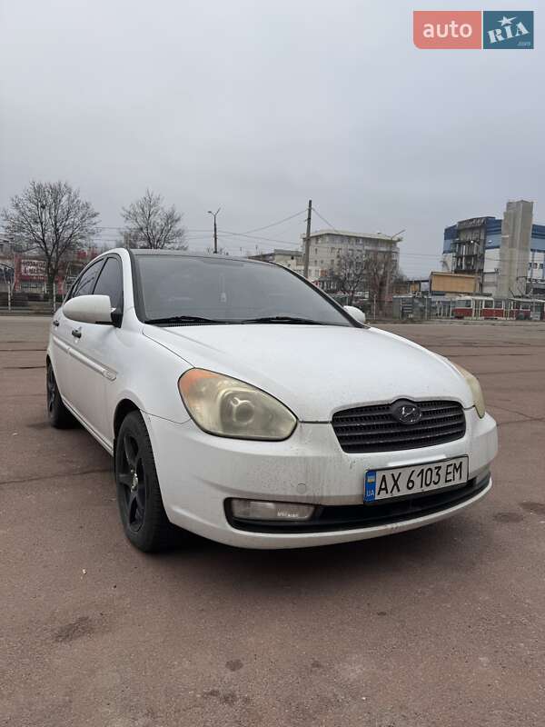 Hyundai Accent 2008