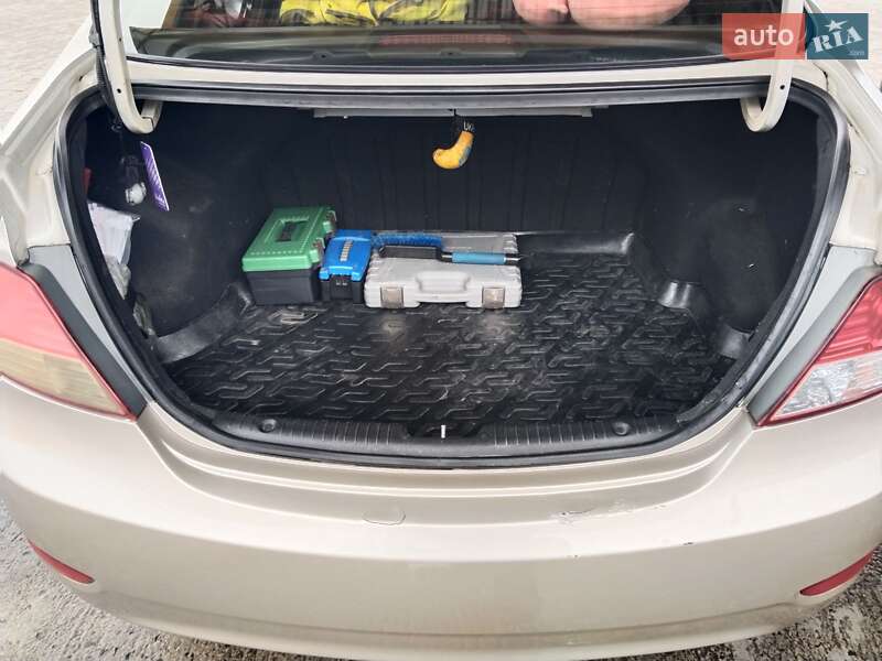 Седан Hyundai Accent 2012 в Киеве