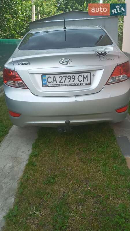Седан Hyundai Accent 2011 в Черкасах