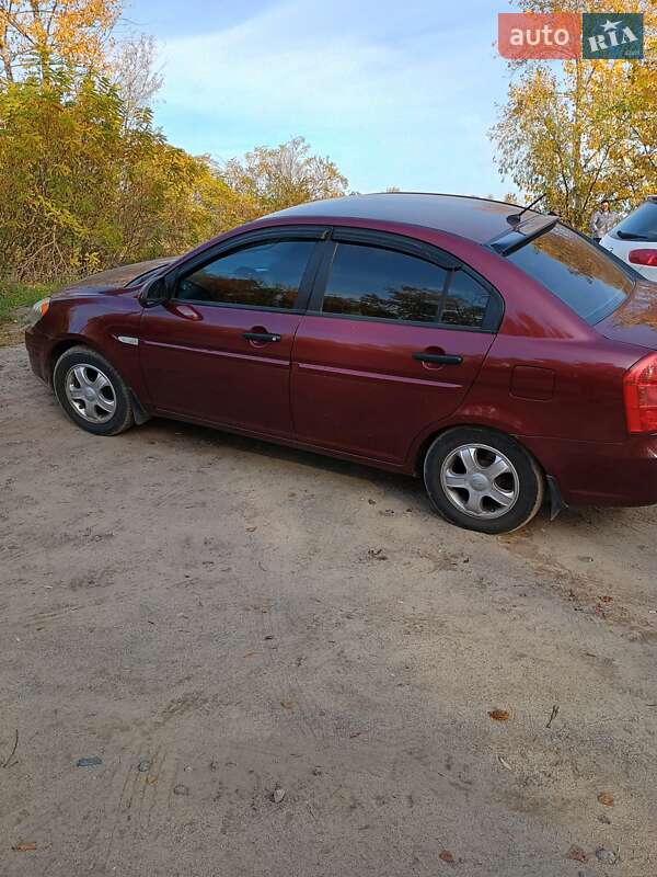 Седан Hyundai Accent 2008 в Дніпрі