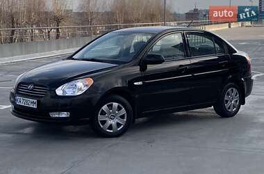 Седан Hyundai Accent 2008 в Киеве