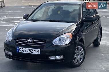 Седан Hyundai Accent 2008 в Киеве