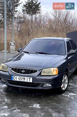 Седан Hyundai Accent 2002 в Полтаве