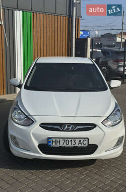 Седан Hyundai Accent 2012 в Одессе