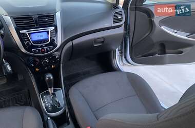 Седан Hyundai Accent 2011 в Киеве