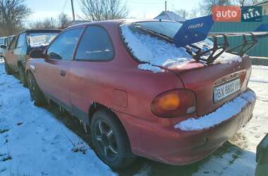 Ліфтбек Hyundai Accent 1995 в Смілі