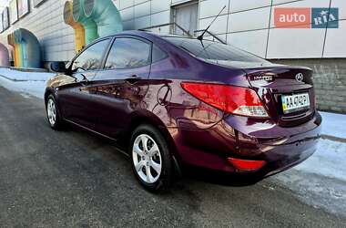 Седан Hyundai Accent 2013 в Киеве