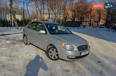 Седан Hyundai Accent 2008 в Киеве