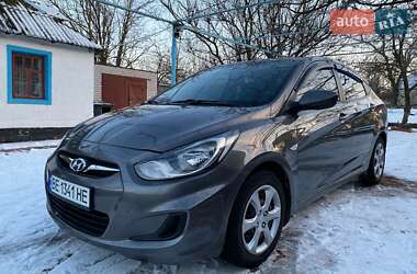 Седан Hyundai Accent 2012 в 