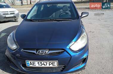 Седан Hyundai Accent 2011 в Каменском