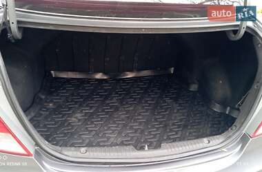 Седан Hyundai Accent 2012 в 