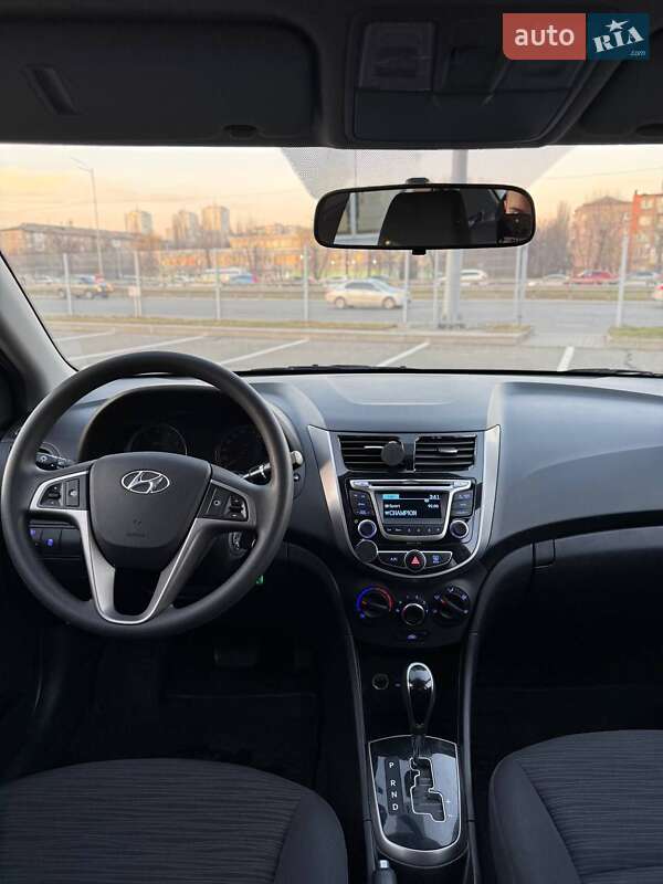 Седан Hyundai Accent 2019 в Києві