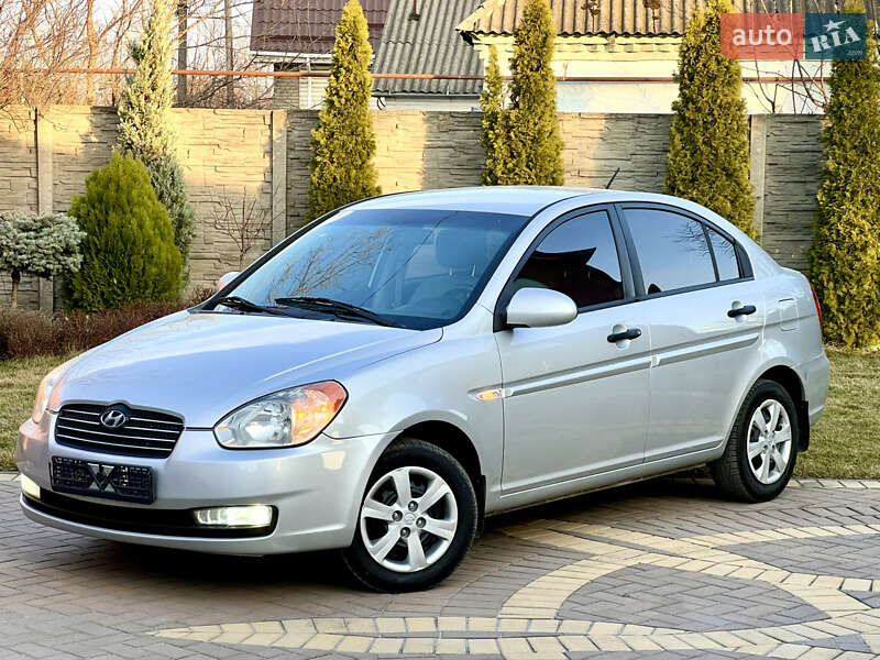 Седан Hyundai Accent 2008 в Дніпрі