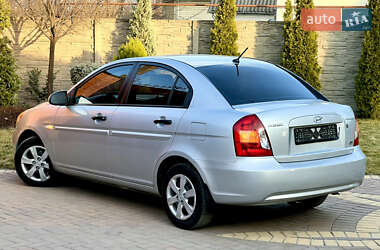 Седан Hyundai Accent 2008 в Дніпрі