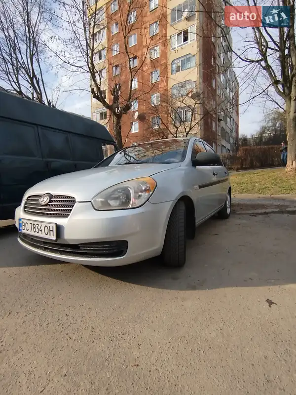 Седан Hyundai Accent 2009 в 