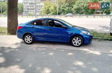 Hyundai Accent 2013 Hyundai Accent 2013