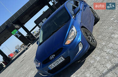 Седан Hyundai Accent 2012 в Львові