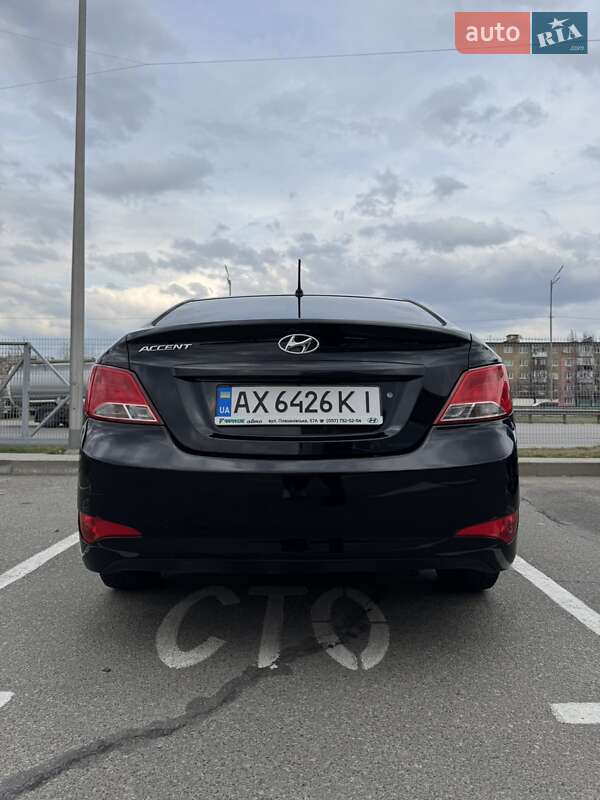 Седан Hyundai Accent 2016 в Киеве