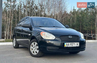 Седан Hyundai Accent 2009 в Киеве