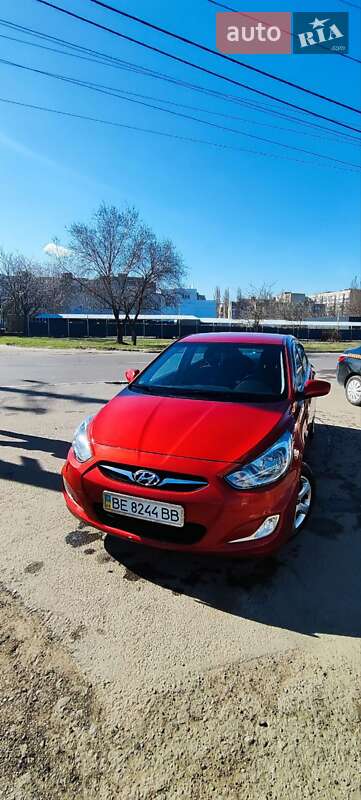 Седан Hyundai Accent 2012 в 