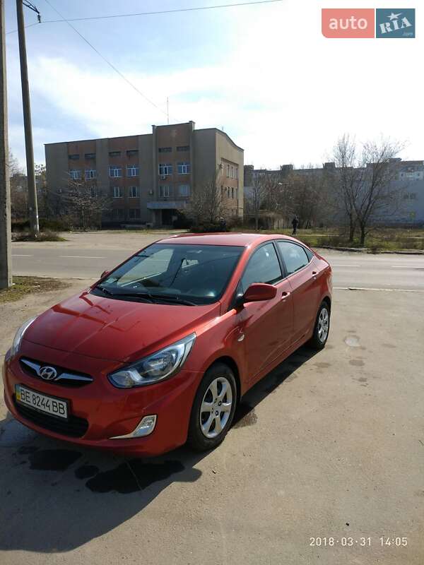 Седан Hyundai Accent 2012 в Николаеве фото 3 Седан Hyundai Accent 2012 в Николаеве