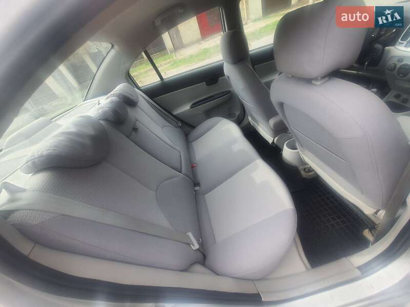Седан Hyundai Accent 2008 в Одесі