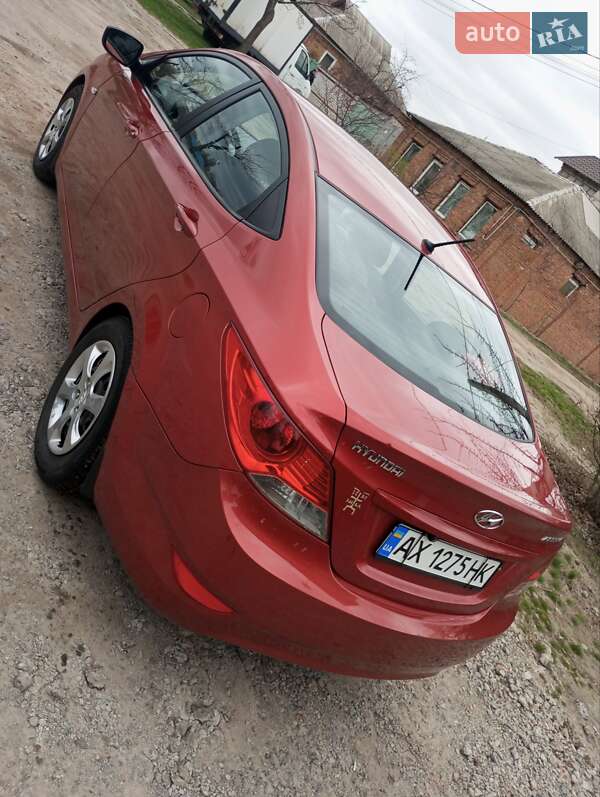 Седан Hyundai Accent 2013 в Харкові