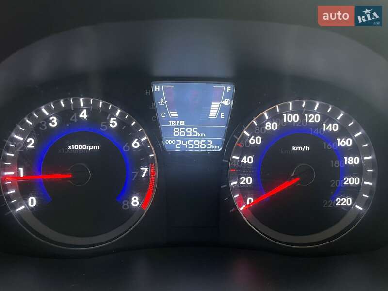 Седан Hyundai Accent 2011 в Броварах