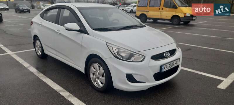 Седан Hyundai Accent 2019 в Киеве